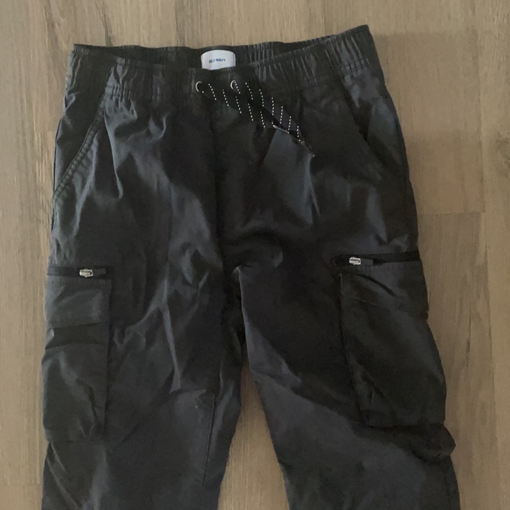 NWOT - Youth Cargo Joggers